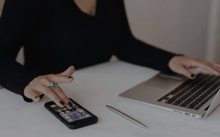 100 Scroll-Stopping Hooks to Make your Social Media Videos go Viral